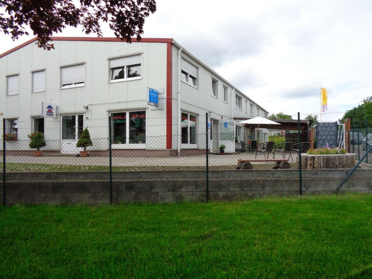 Gaestehaus Schiemann Teterow Bagian luar foto