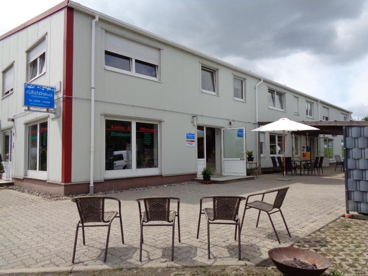 Gaestehaus Schiemann Teterow Bagian luar foto