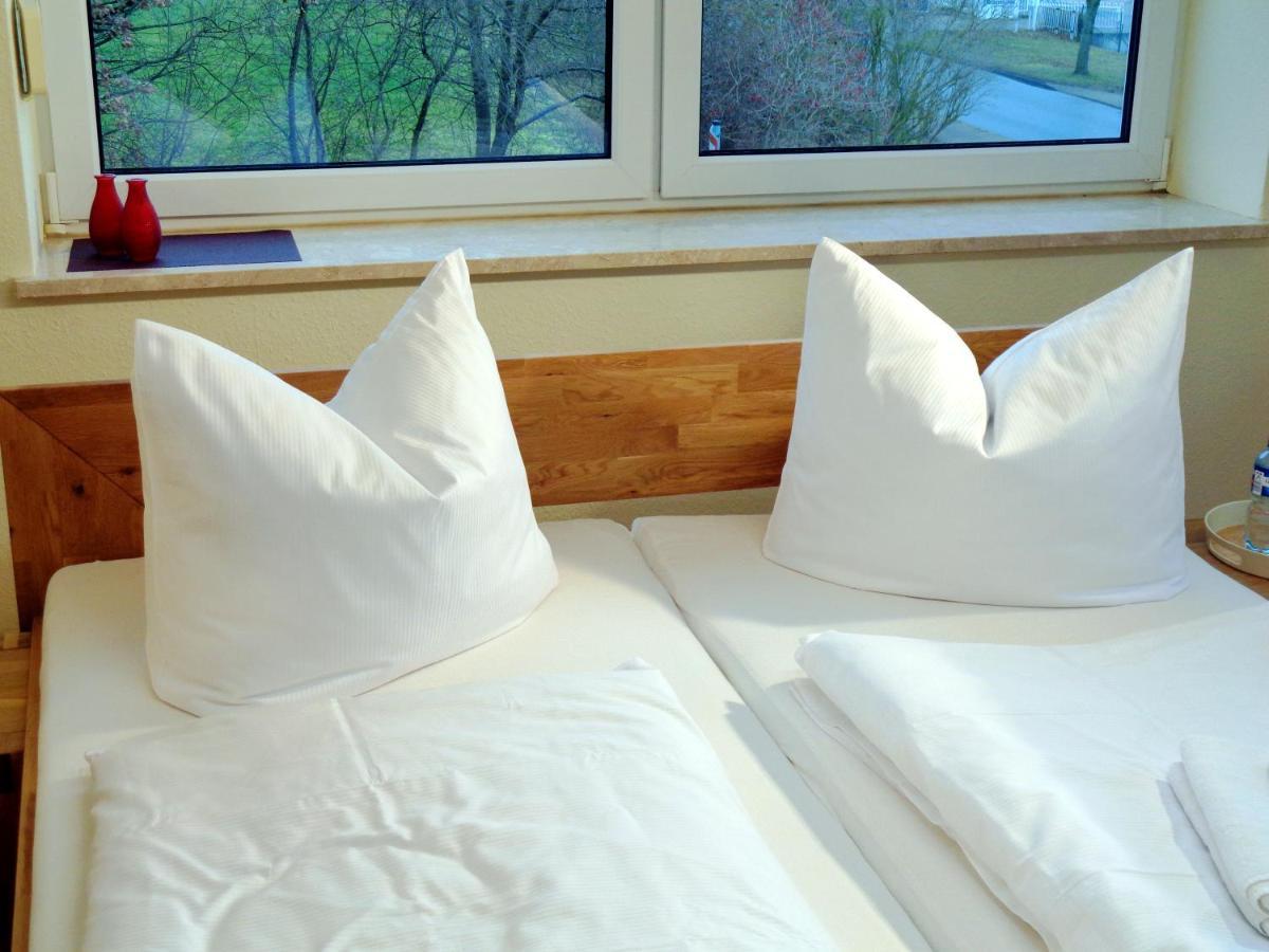 Gaestehaus Schiemann Teterow Bagian luar foto