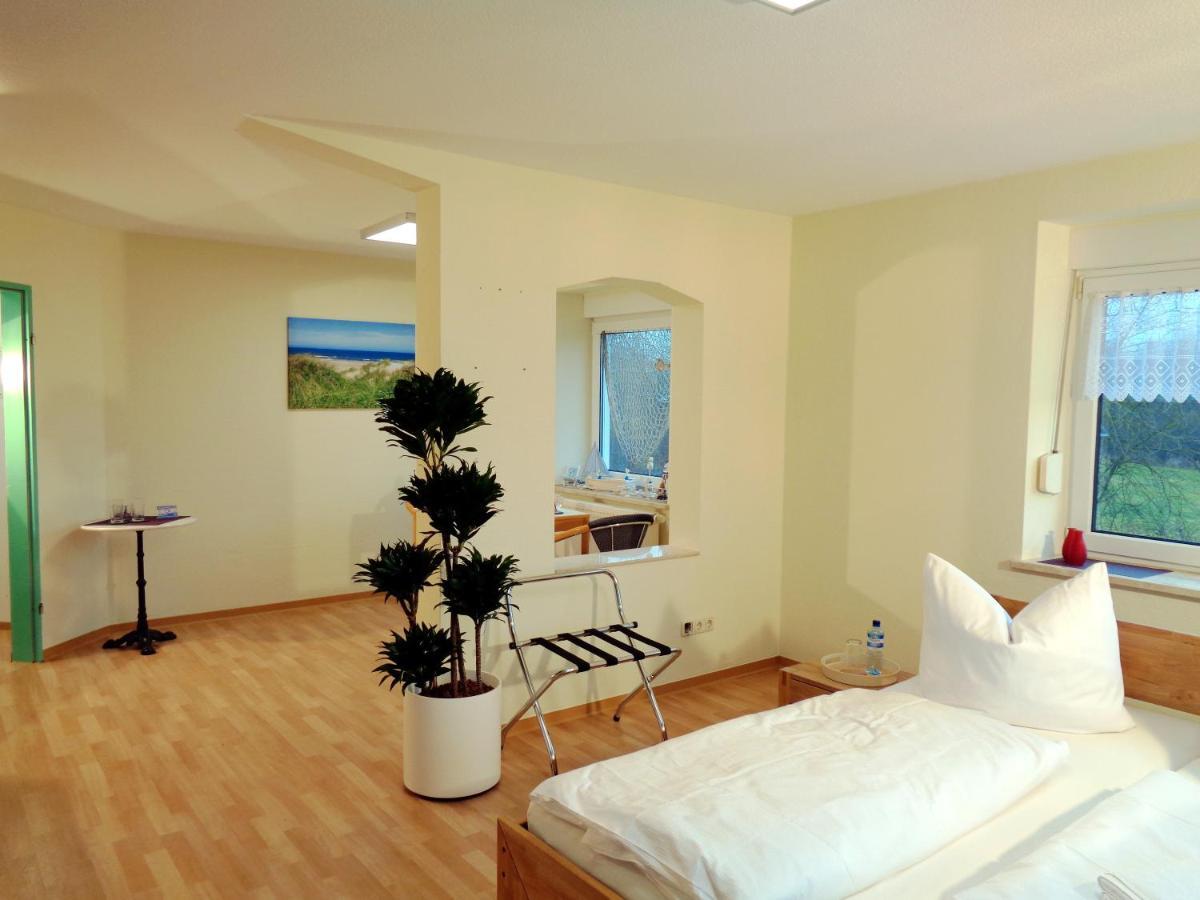Gaestehaus Schiemann Teterow Bagian luar foto