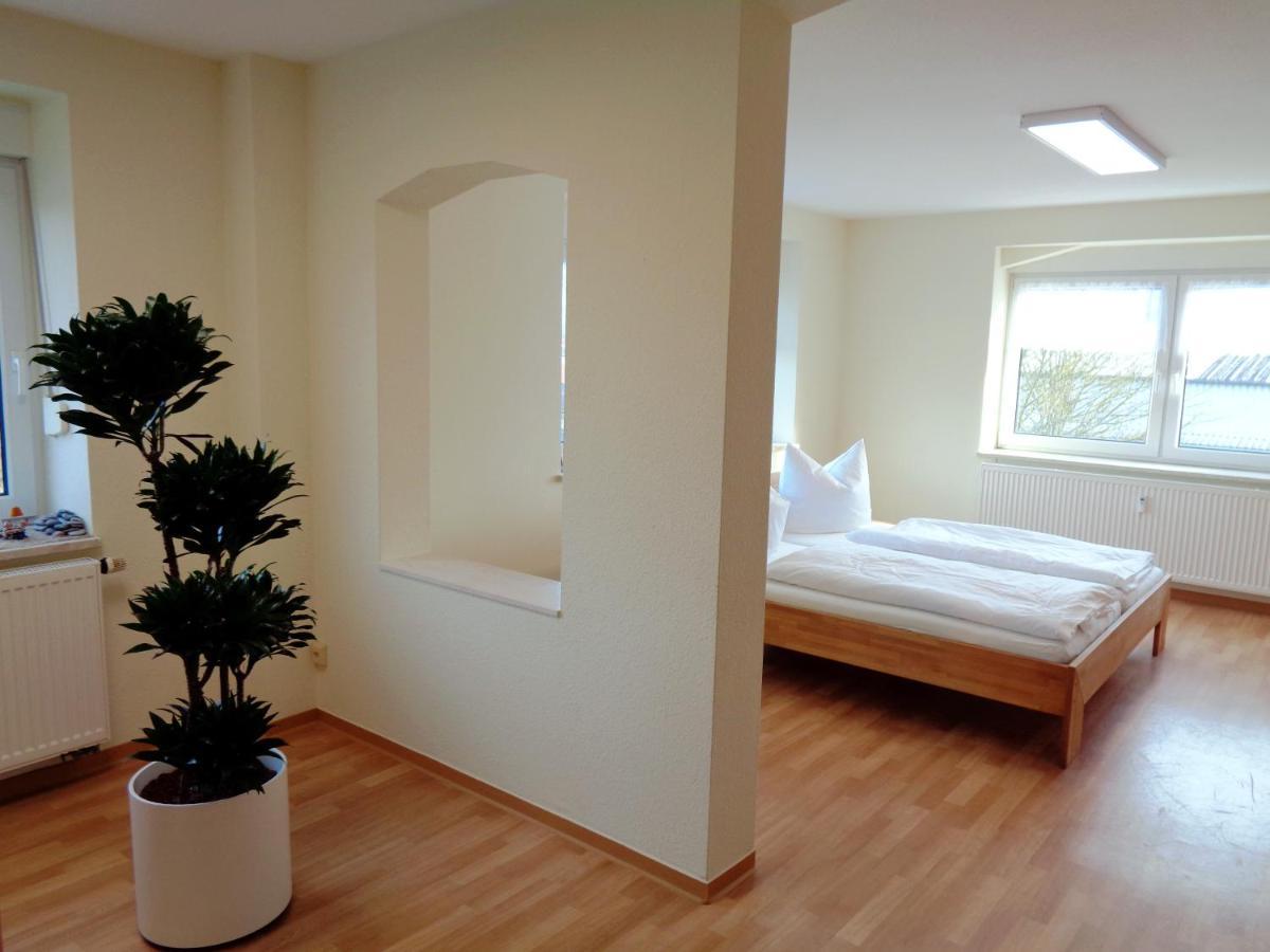 Gaestehaus Schiemann Teterow Bagian luar foto