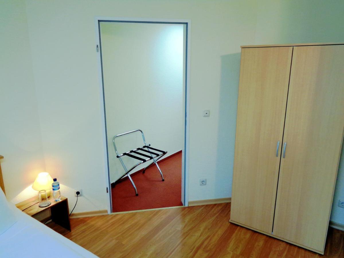 Gaestehaus Schiemann Teterow Bagian luar foto